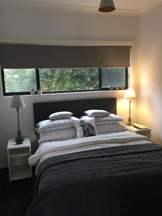 Bed and Breakfast A'Meadow Trentham Экстерьер фото